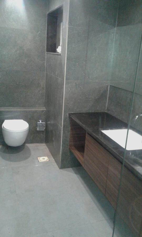 Hotel Comfort Bharuch Esterno foto